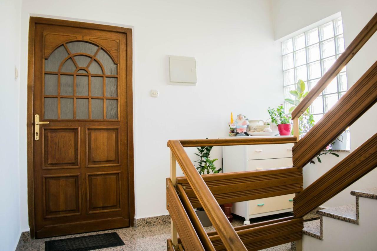 Apartman Luka 希贝尼克 外观 照片